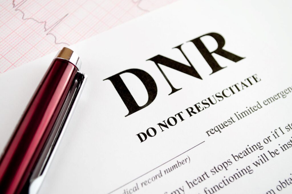 Benefits and Drawbacks of Do Not Resuscitate (DNR) Orders